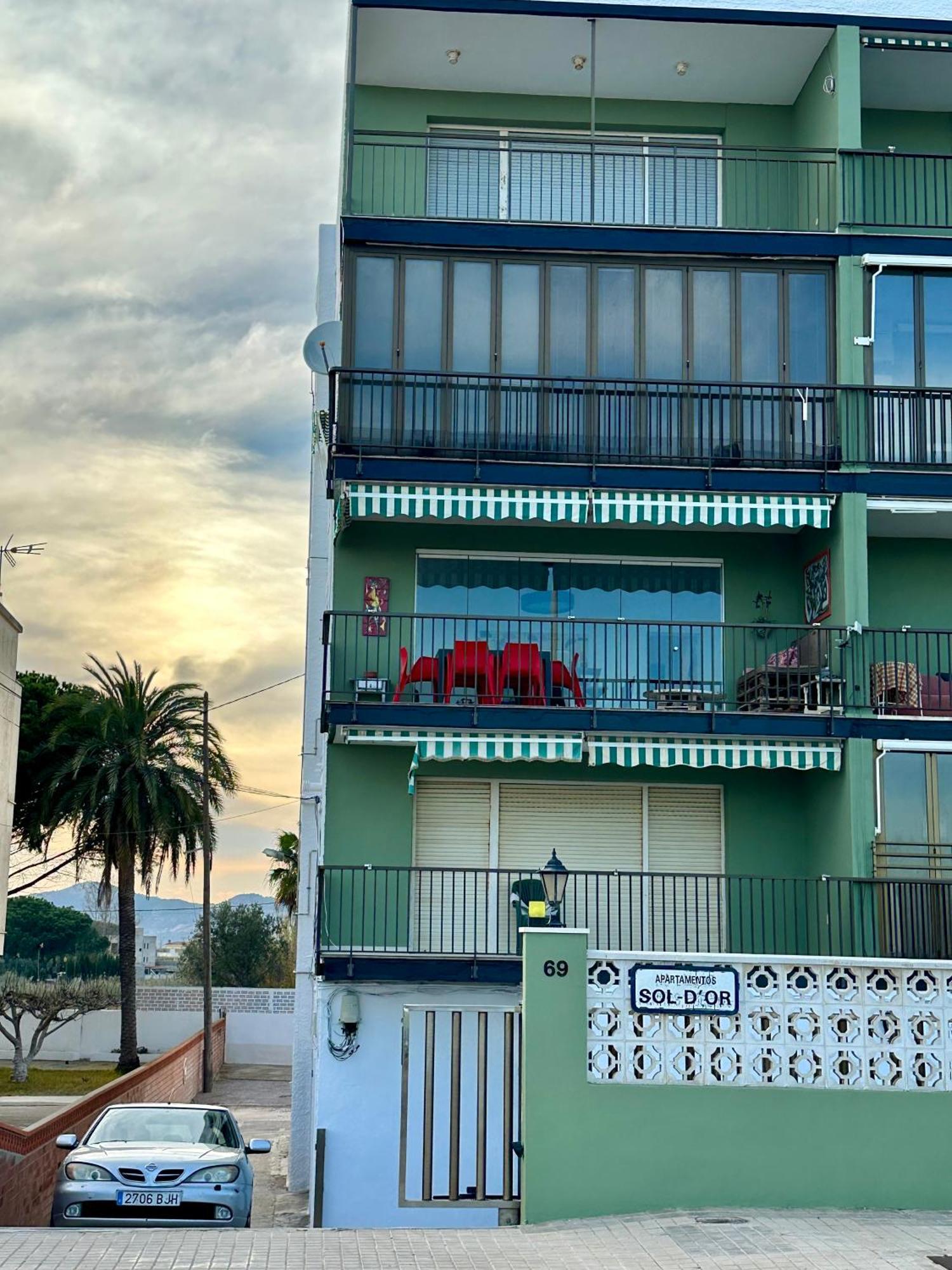 Apartamento Frente Al Mar ベニカシム エクステリア 写真
